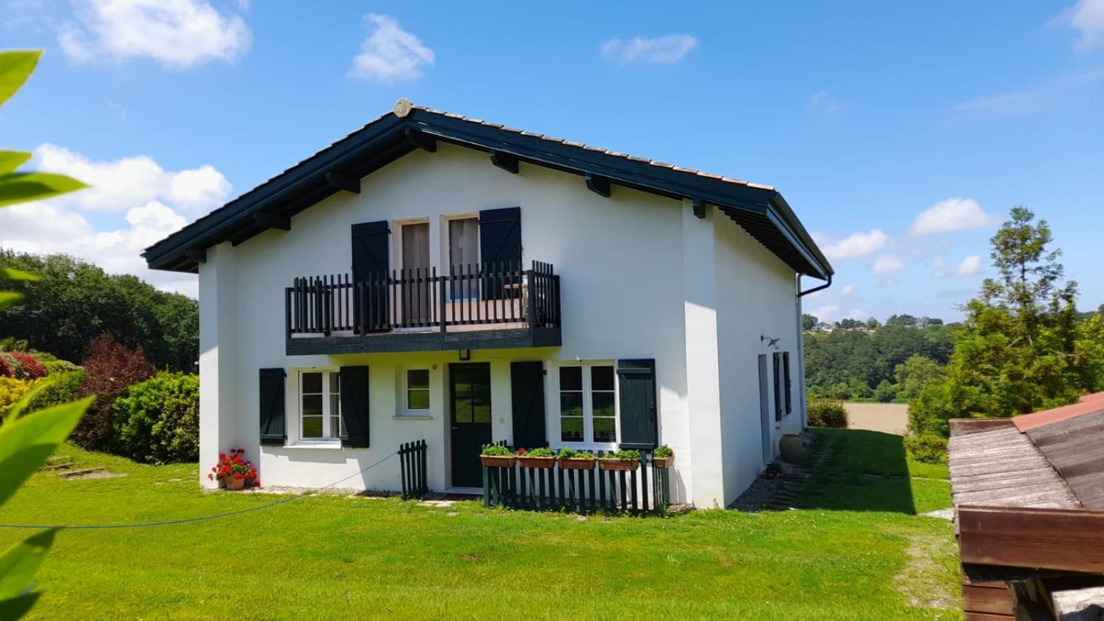 Saint-Pée-sur-Nivelle Maison Ihi-Toki - Apartamento Planta Baja T2 40M2 - Apartamento Planta Alta T3 54M2 מראה חיצוני תמונה